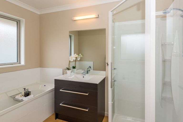 Photo of property in 71 Cuffs Road, Wainoni, Christchurch, 8061