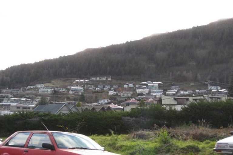 Photo of property in 9 Frankton Road, Queenstown, 9300