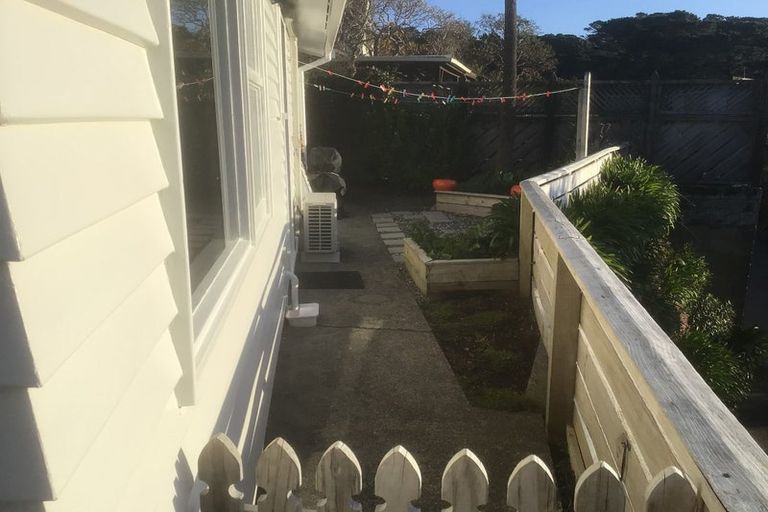 Photo of property in 48a Highbury Road, Highbury, Wellington, 6012