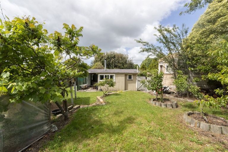 Photo of property in 44 Queens Avenue, Waikuku Beach, 7402