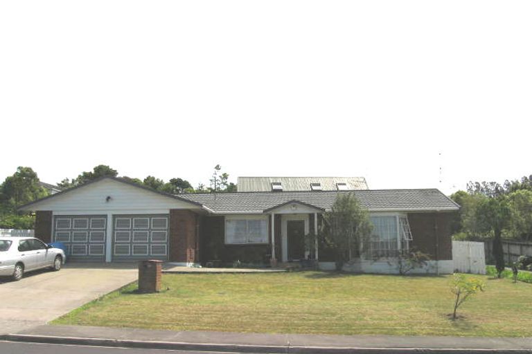 Photo of property in 49 Centorian Drive, Windsor Park, Auckland, 0632