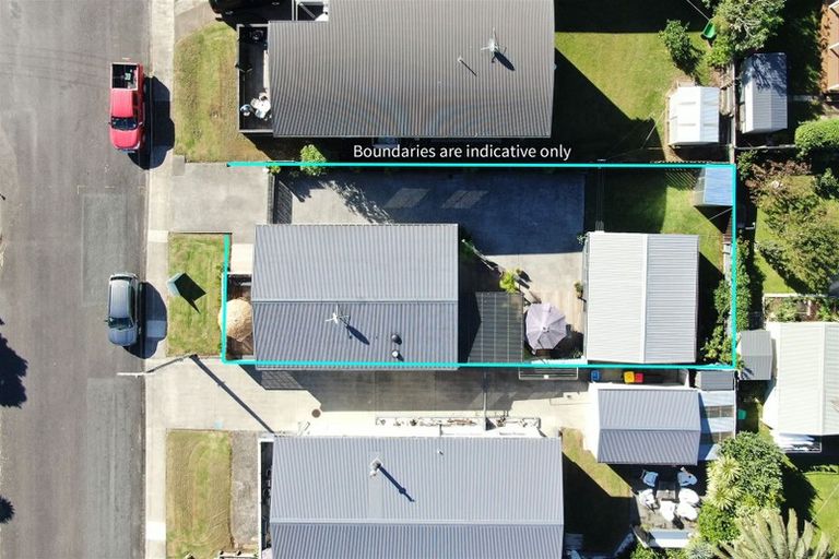 Photo of property in 17 Brighton Road, Waihi Beach, 3611