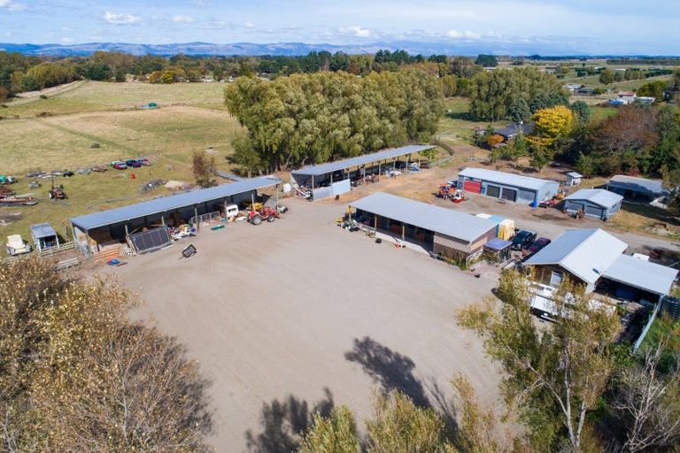 Photo of property in 1614 State Highway 3, Awahuri, Palmerston North, 4476