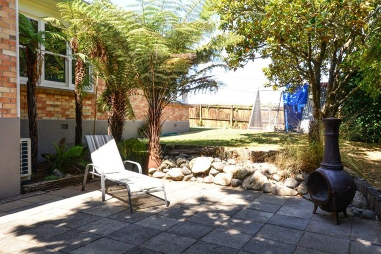 Photo of property in 1 Tarbett Road, Hillcrest, Hamilton, 3216