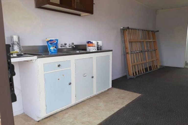 Photo of property in 15 Navigator Place, Papatoetoe, Auckland, 2025