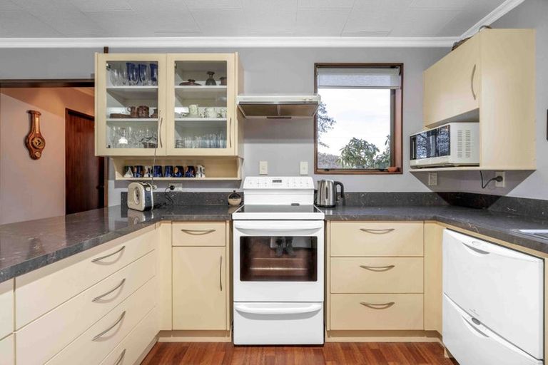 Photo of property in 11 Devon Street, Riversdale, 9776