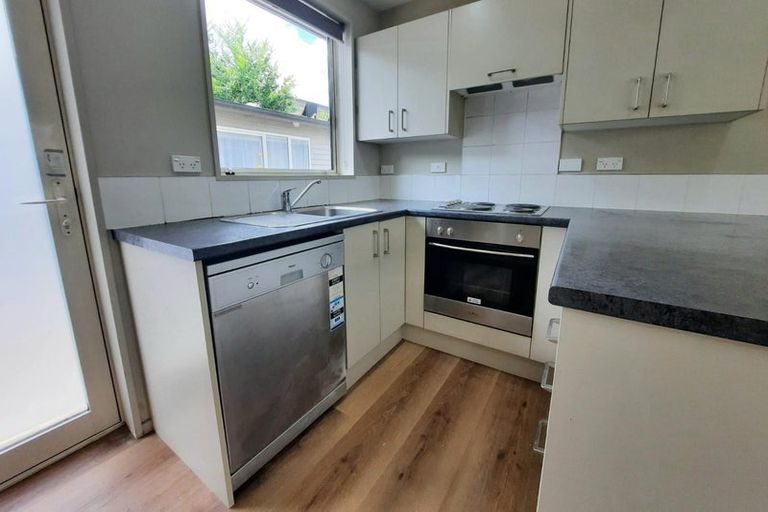 Photo of property in 1/296 Bealey Avenue, Christchurch Central, Christchurch, 8013