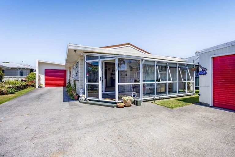Photo of property in 52c Cutfield Street, Inglewood, 4330