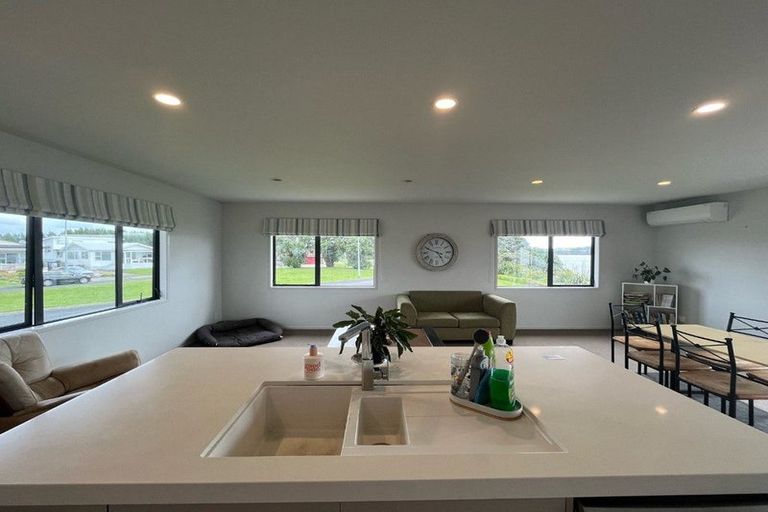 Photo of property in 163a Torkar Road, Clarks Beach, 2122