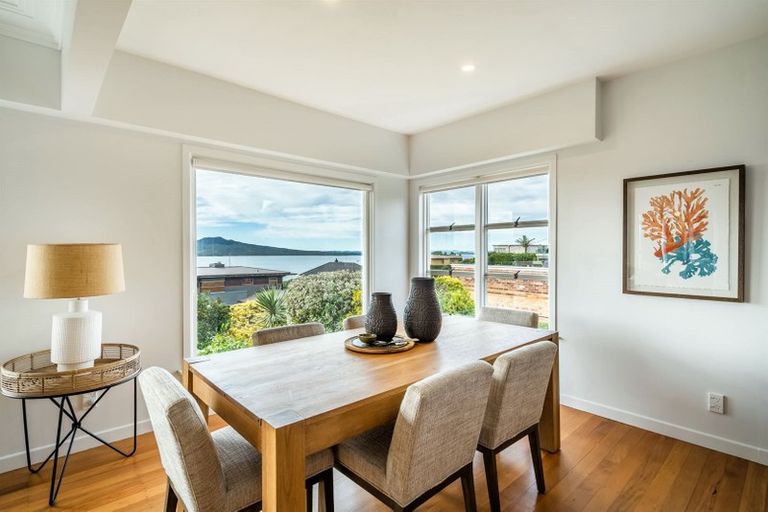 Photo of property in 26 Seacliffe Avenue, Belmont, Auckland, 0622