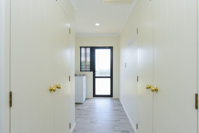 Photo of property in 6b Windsor Terrace, Taradale, Napier, 4112