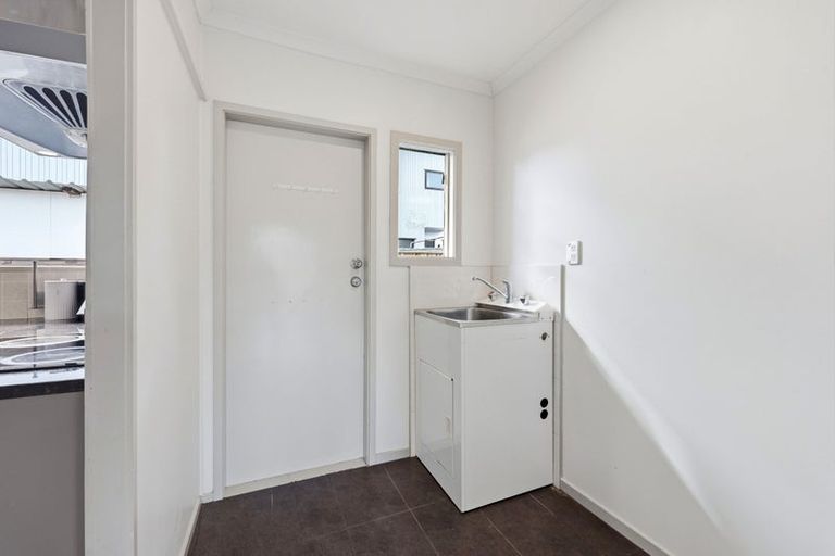 Photo of property in 27 Galsworthy Place, Bucklands Beach, Auckland, 2014