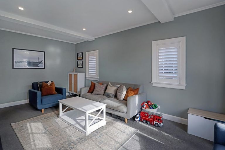 Photo of property in 121 Kermode Street, Ashburton, 7700