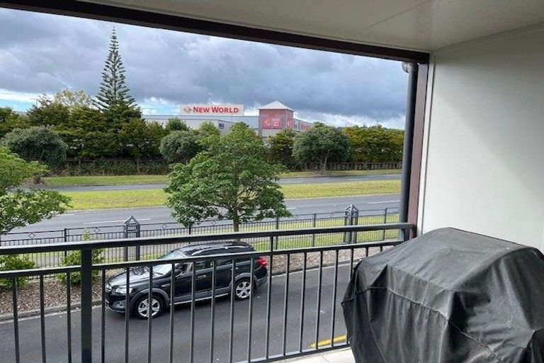 Photo of property in 5/26 Oneroa Road, East Tamaki, Auckland, 2013