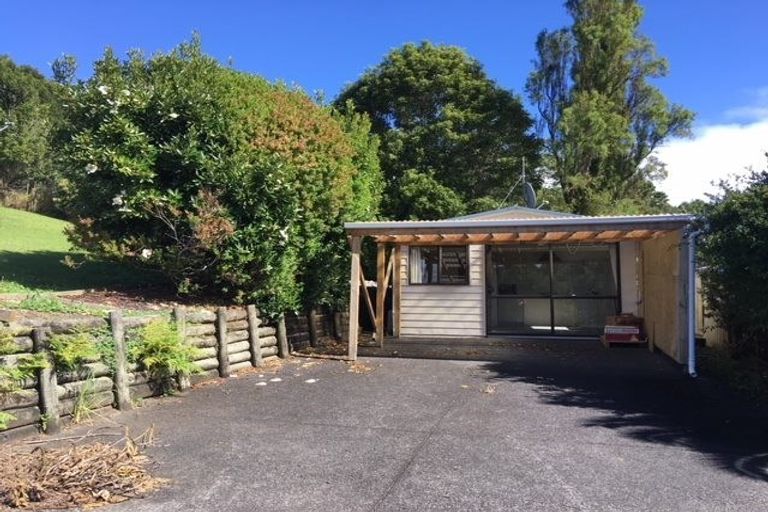 Photo of property in 29 Rautawhiri Road, Helensville, 0800