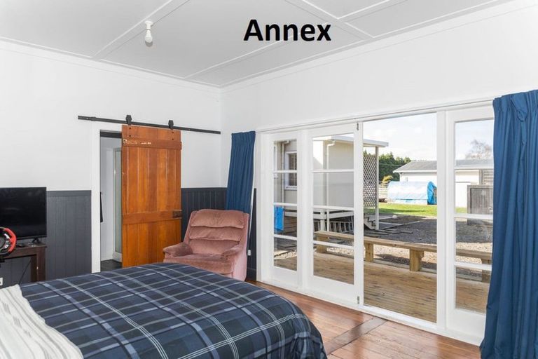 Photo of property in 2 Aerodrome Road, Dannevirke, 4972