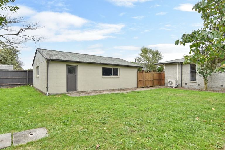 Photo of property in 56 Wingate Street, Redwood, Christchurch, 8051