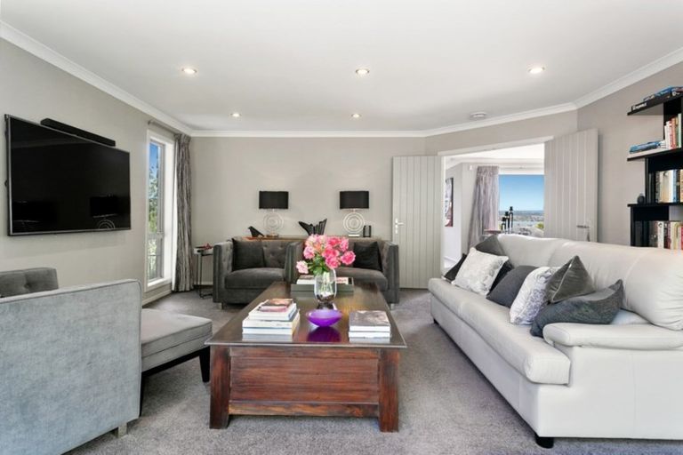 Photo of property in 28 Shera Street, Acacia Bay, Taupo, 3330