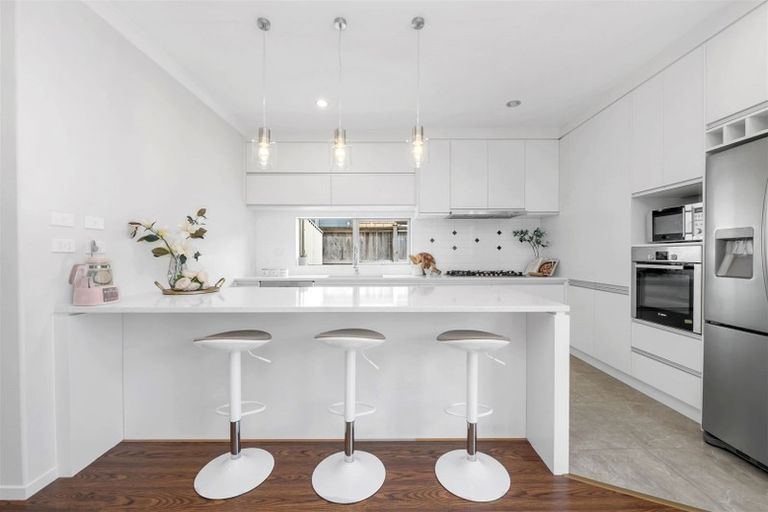 Photo of property in 9 Rohi Place, Flat Bush, Auckland, 2019