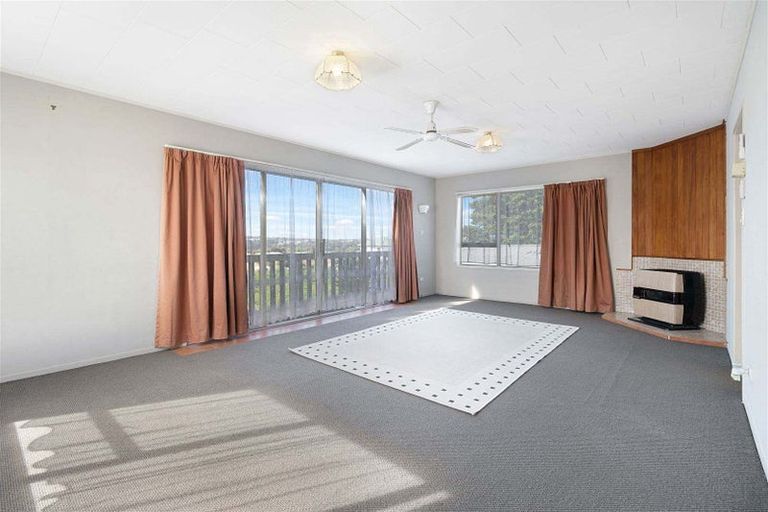 Photo of property in 38d Hetherington Road, Ranui, Auckland, 0612