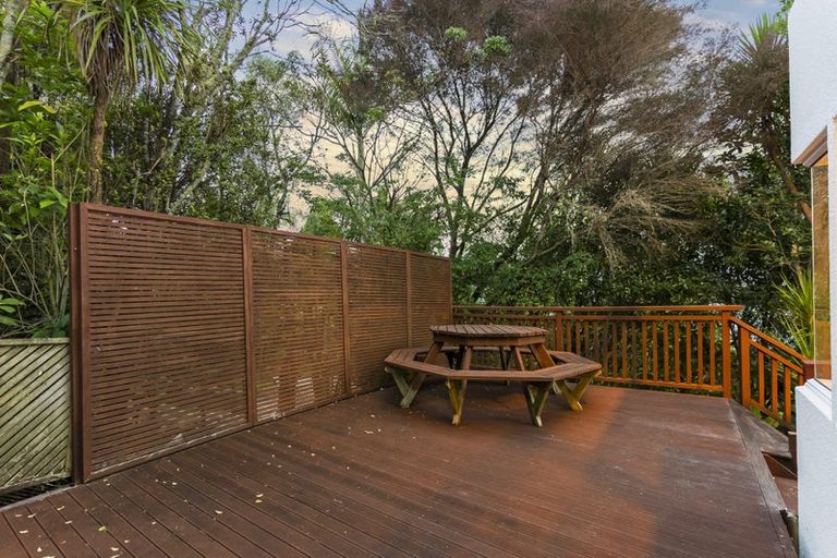 Photo of property in 38 Marae Road, Greenhithe, Auckland, 0632