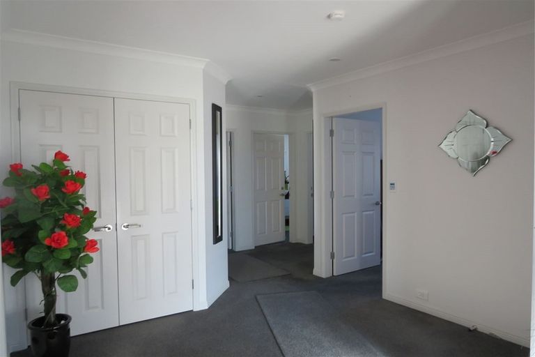 Photo of property in 8 Ngaio Street, Levin, 5510