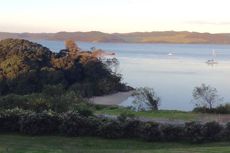 Photo of property in 2 Harrys Lane, Pukenui, 0484