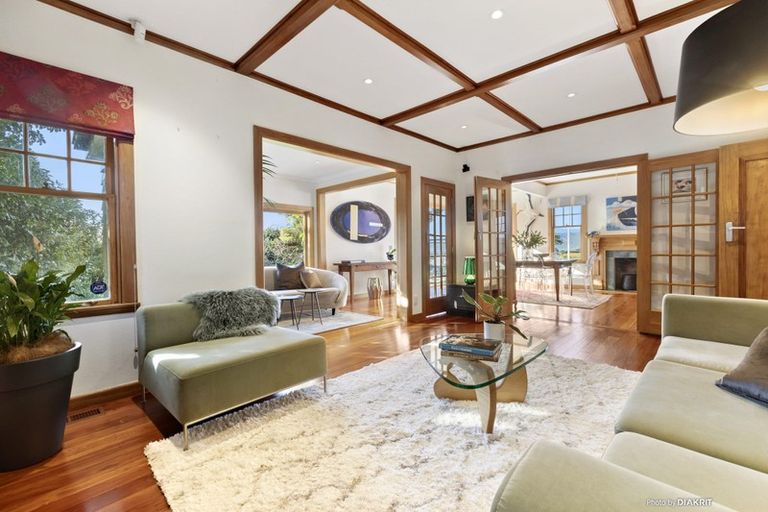 Photo of property in 5 Ludlam Street, Seatoun, Wellington, 6022