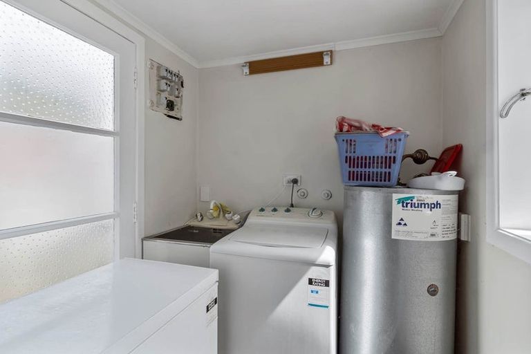 Photo of property in 41a Glengarry Road, Glen Eden, Auckland, 0602