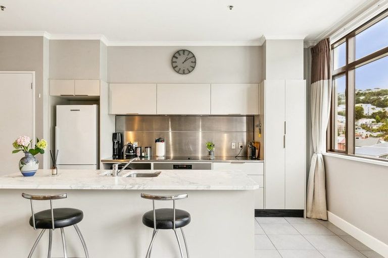 Photo of property in Augusta Apartments, 30/254 Willis Street, Te Aro, Wellington, 6011
