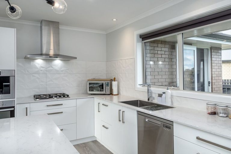 Photo of property in 4 Mckerrow Place, Featherston, 5710