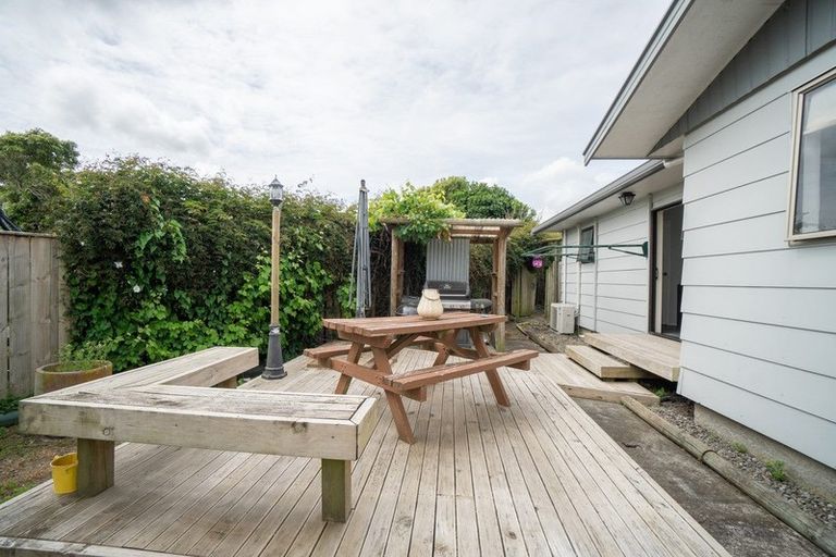 Photo of property in 7 Apollo Parade, Milson, Palmerston North, 4414