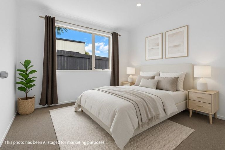 Photo of property in 5 Natasha Lane, Henderson, Auckland, 0612