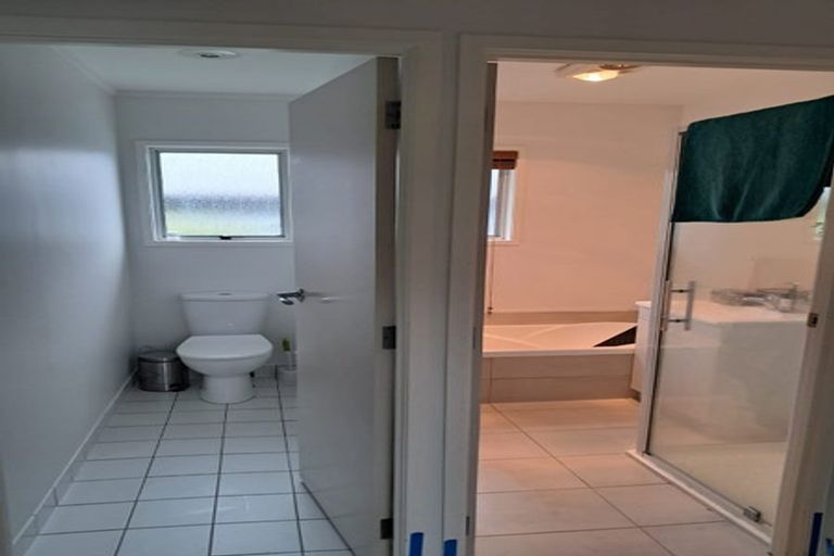 Photo of property in 1/84 Stredwick Drive, Torbay, Auckland, 0630