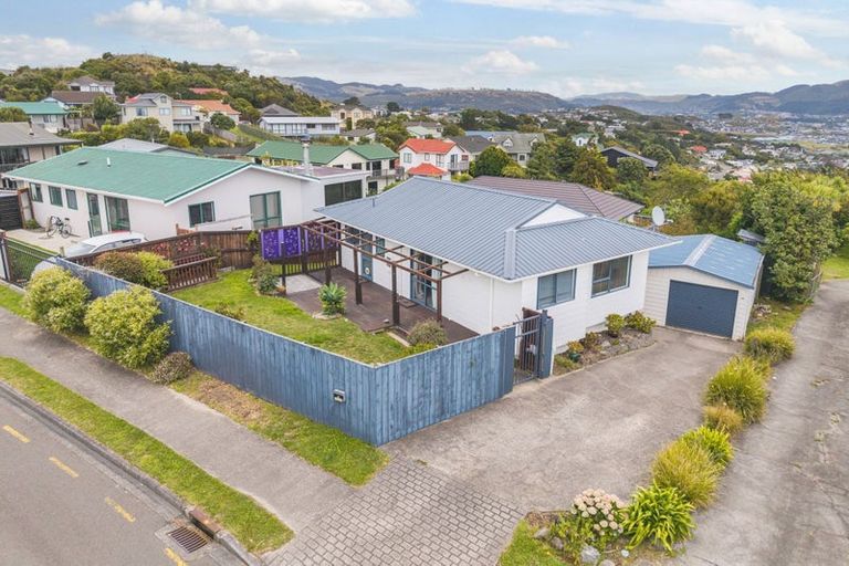 Photo of property in 29 Doncaster Terrace, Ascot Park, Porirua, 5024