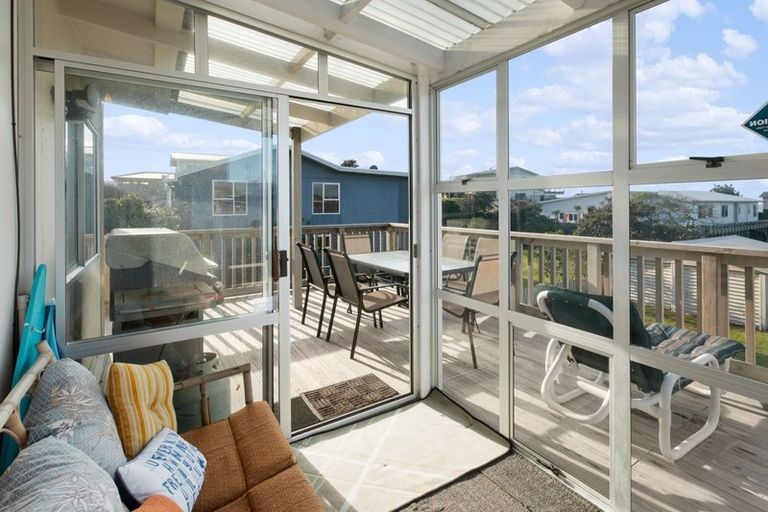 Photo of property in 61 Seaforth Road, Waihi Beach, 3611