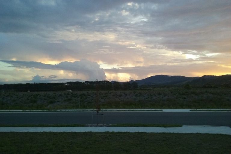 Photo of property in 35 El Questro Drive, Papamoa, 3118