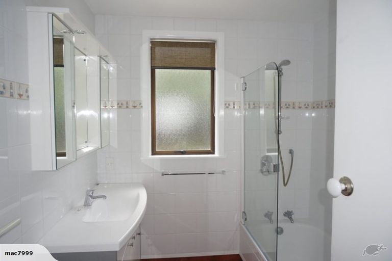 Photo of property in 71 The Esplanade, Westshore, Napier, 4110