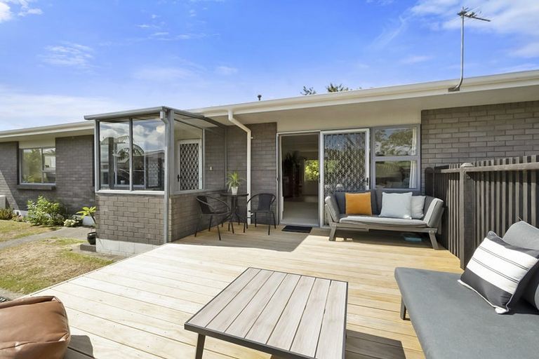 Photo of property in 172b Mangorei Road, Merrilands, New Plymouth, 4312