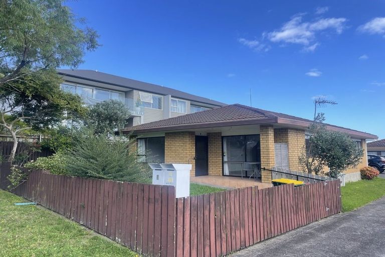 Photo of property in 3/13 Menary Street, Papakura, 2110