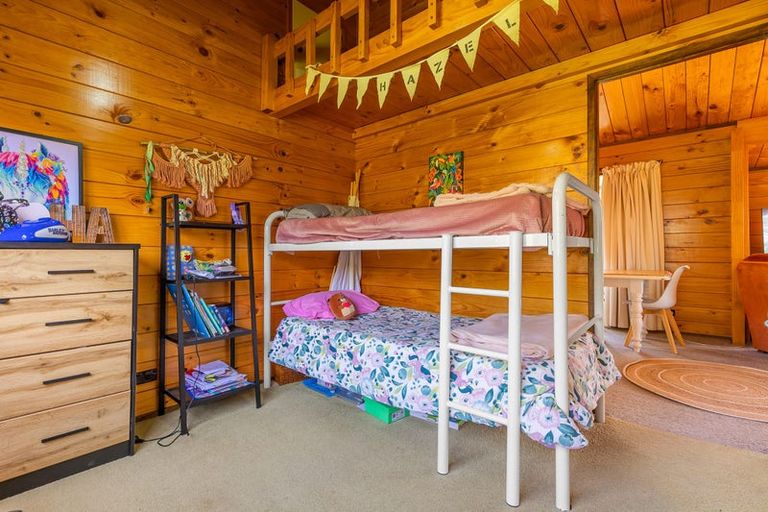 Photo of property in 64 Shepherd Road, Waipahihi, Taupo, 3330