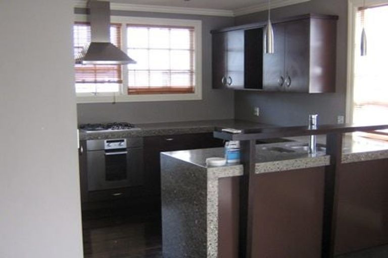 Photo of property in 1/276 Stanmore Road, Richmond, Christchurch, 8013