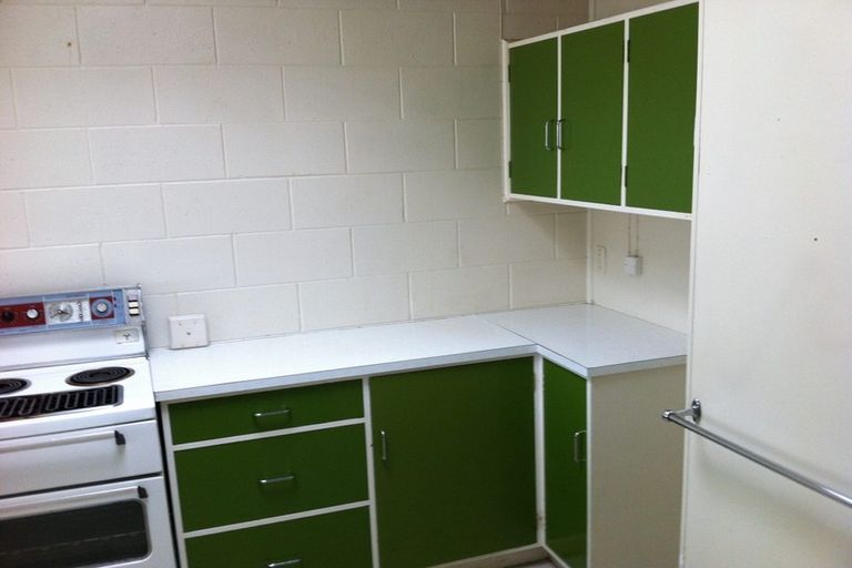 Photo of property in 1a Hereford Street, West End, Palmerston North, 4410