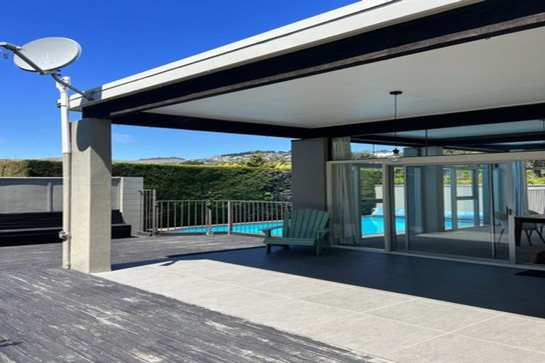 Photo of property in 2/5 Whareora Terrace, Cashmere, Christchurch, 8022