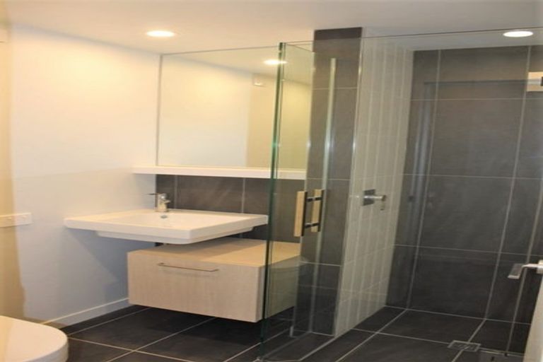 Photo of property in Vsp Nothern Tower, 1203/166 Victoria Street, Te Aro, Wellington, 6011