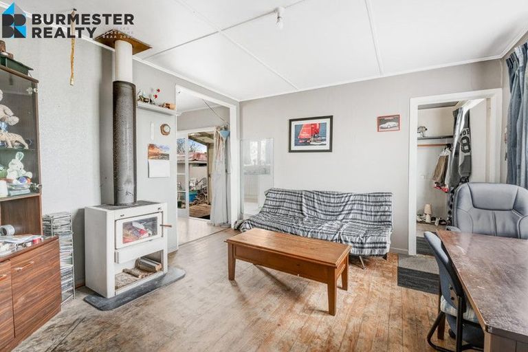 Photo of property in 233 Parkhurst Road, Parakai, 0830