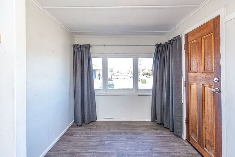 Photo of property in 78 Matai Street, Castlecliff, Whanganui, 4501