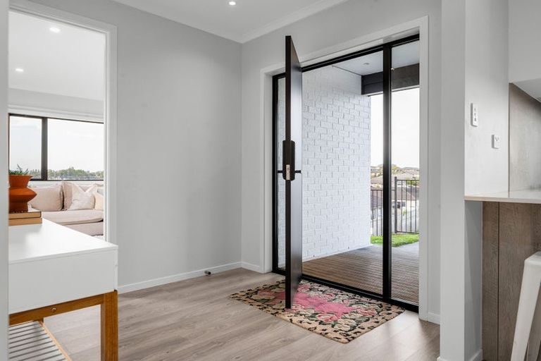 Photo of property in 24 Drower Glen, Flagstaff, Hamilton, 3210