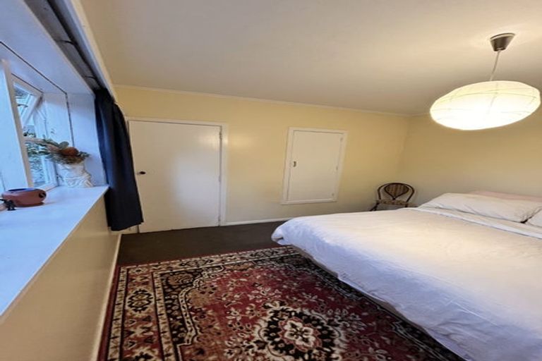 Photo of property in 96 Nairn Street, Mount Cook, Wellington, 6011