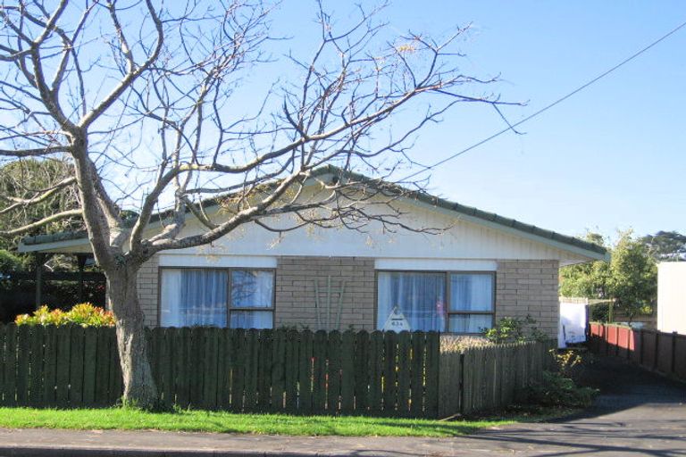 Photo of property in 43a Centreway Road, Orewa, 0931
